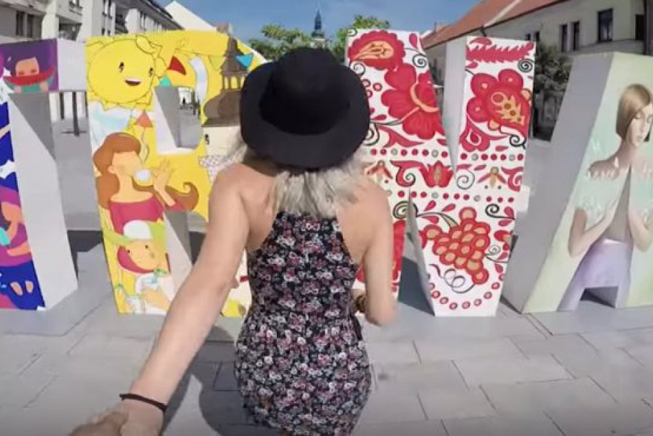 Ilustračný obrázok k článku Talentovaný Slovák zachytil aj Trnavu:  Slovenské mestá pospájal do parádneho videa