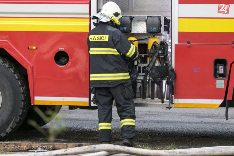 Ilustračný obrázok k článku V Trnave horel plynovod: Hasiči evakuovali ľudí z bytového domu