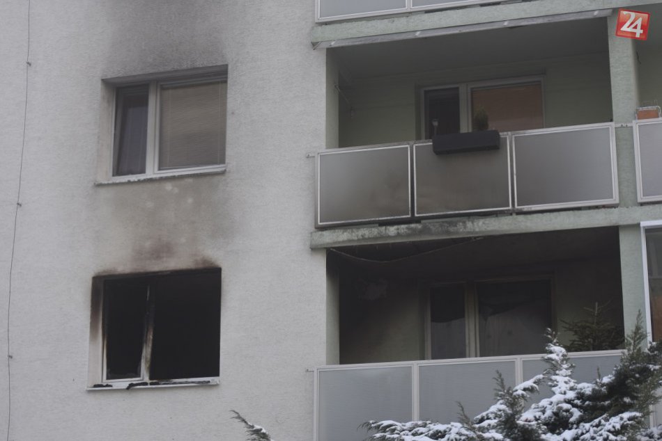 Ilustračný obrázok k článku V Trnave pre požiar evakuovali bytovku: Niekoľkých ľudí hospitalizovali, FOTO