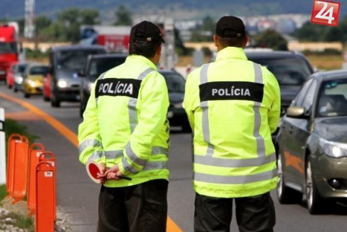 Ilustračný obrázok k článku Vodiči, pozor na akciu polície:  V pondelok nebudú sledovať len rýchlosť