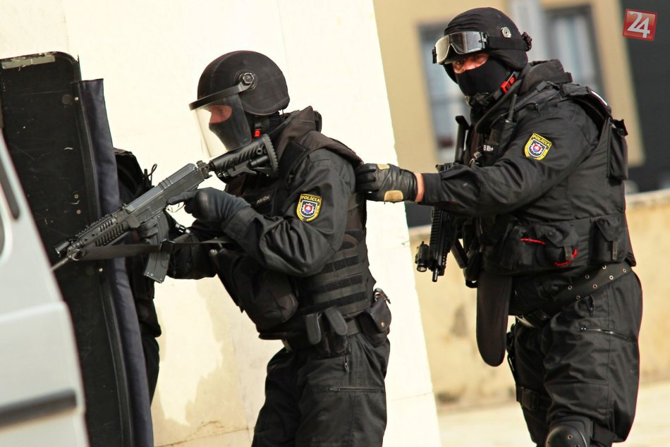 Ilustračný obrázok k článku Veľká policajná akcia: NAKA zasahovala aj v Trnavskom kraji