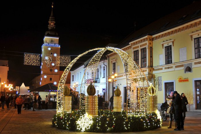 Ilustračný obrázok k článku Prvé info o najkrajších sviatkoch v roku: Vianočné trhy čoskoro zavítajú do Trnavy