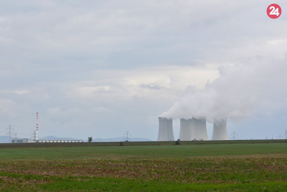 Ilustračný obrázok k článku Z elektrárne v Bohuniciach prepravili 12 parogenerátorov: Každý vážil 145 ton