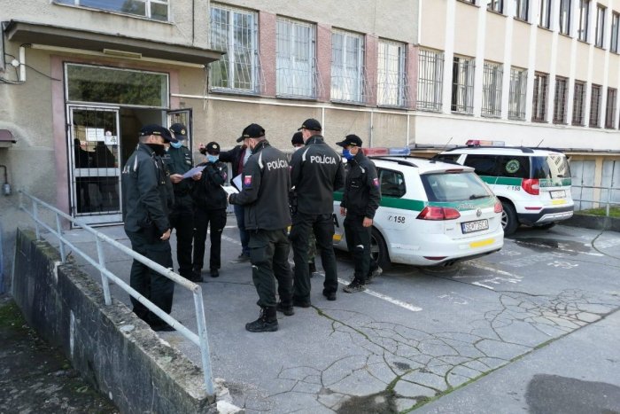 Ilustračný obrázok k článku V dvoch pohostinstvách v Trnavskom kraji "nalievali" aj počas lockdownu: Trest ich neminul!
