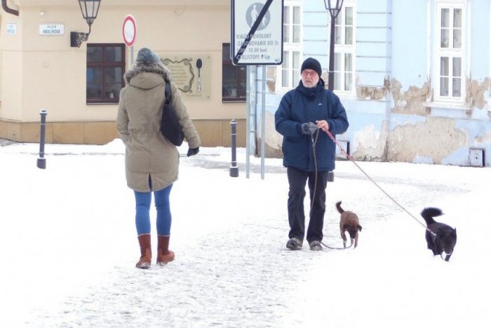 Ilustračný obrázok k článku Pripravte sa na sneženie: V okrese Trnava miestami napadne 10 cm