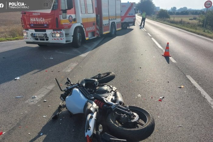 Ilustračný obrázok k článku Vážna nehoda na Záhorí: Motorkár sa zrazil s autom